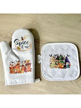 New Fall Halloween Gnome Oven Mitt & Pot Holder Set